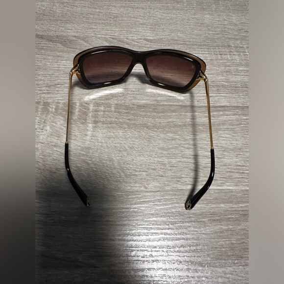 💯PRICE IS FIRM! LOUIS VUITTON POPPY BROWN SUNNIES - COMES WITH HARD CASE - Picture 12 of 16